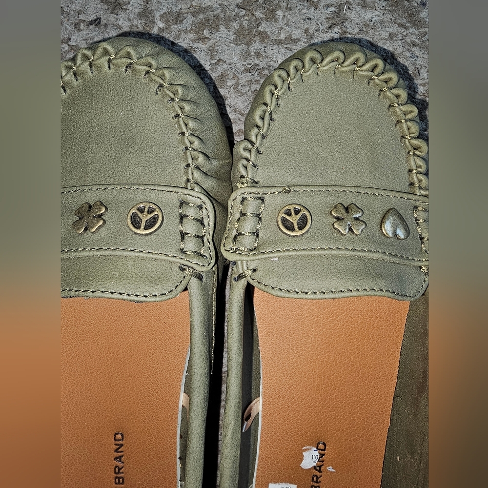 Women shoes